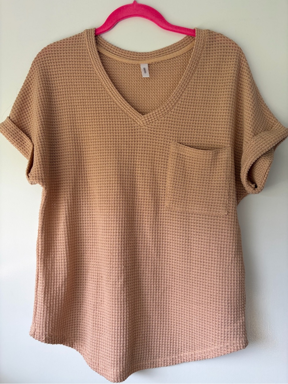 Women’s V-Neck Waffle Knit Pocket Top - Tan